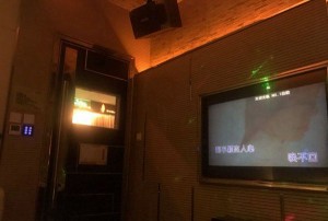 杭州中低端酒吧招聘包厢管家,工作环境和氛围如何？