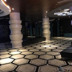 杭州萧山区临浦镇附近酒吧招聘包厢管家,有没有年龄限制_