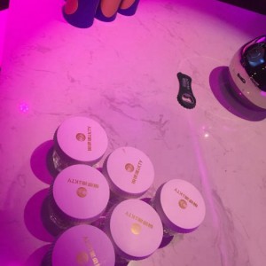 上海上班轻松的夜场招聘酒水促销员,招聘联系方式是什么