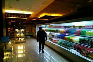 杭州拱墅区朝晖街道附近酒吧招聘点歌公主,是当天上班当天发薪吗？